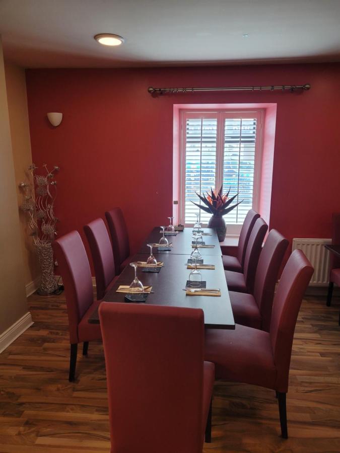 O'Connors Bar Restaurant And Guesthouse Dromore  المظهر الخارجي الصورة