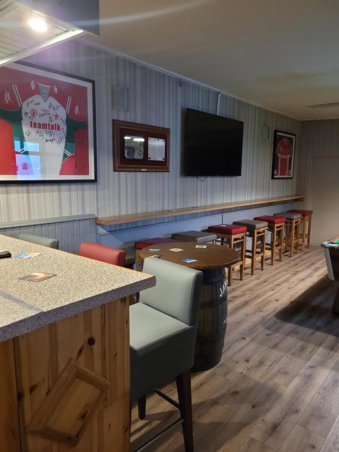O'Connors Bar Restaurant And Guesthouse Dromore  المظهر الخارجي الصورة